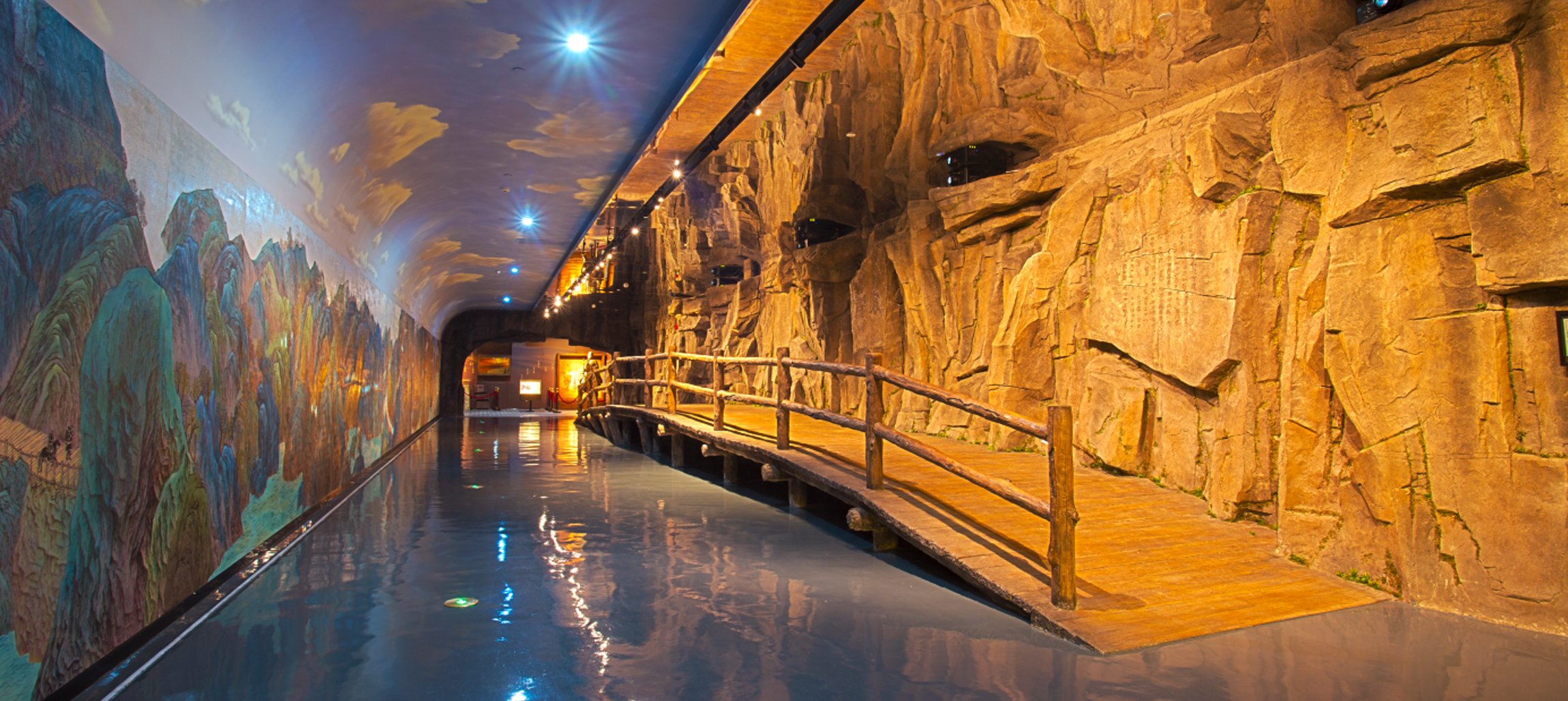 興漢城市展覽館